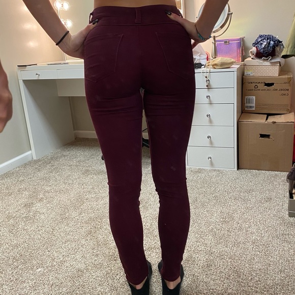 Burgundy Jeans - Picture 5 of 7
